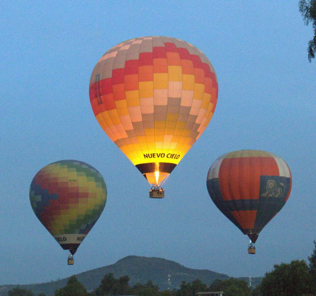 Aerostat Teotihuacán, Mexico City