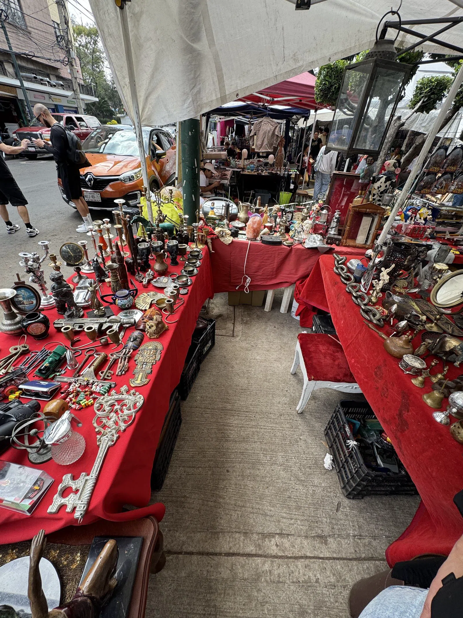 Tianguis de Antigüedades, Colonia Doctores, Mexico City